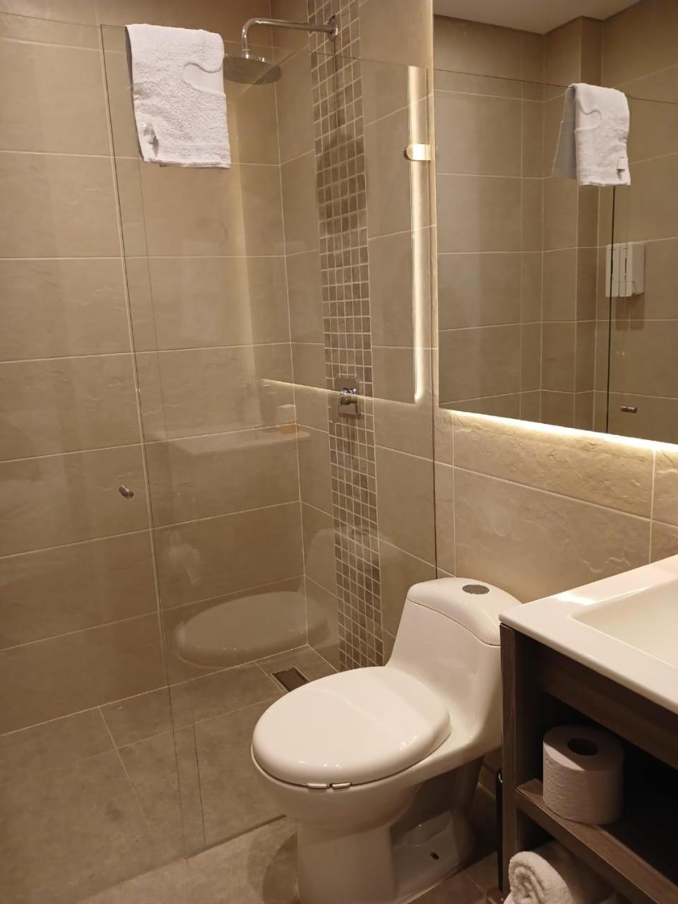 Hotel Santino Jenesano Kültér fotó